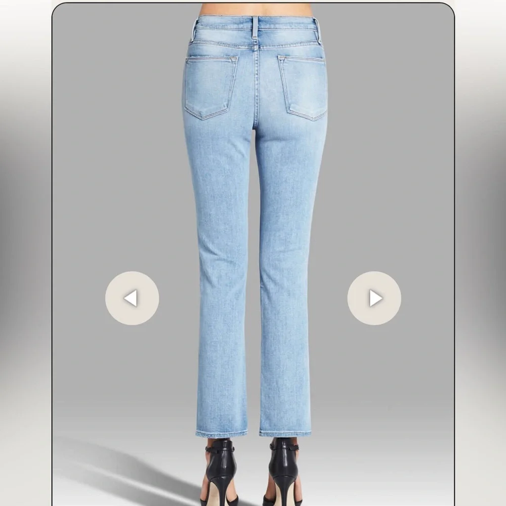 Frame Le High Straight Jeffrey Jean distressed ripped light wash size 25 preppy